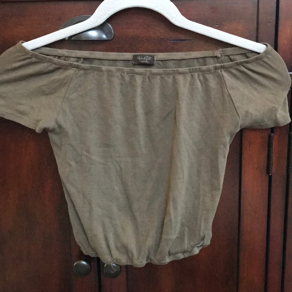Brandy Melville crop top